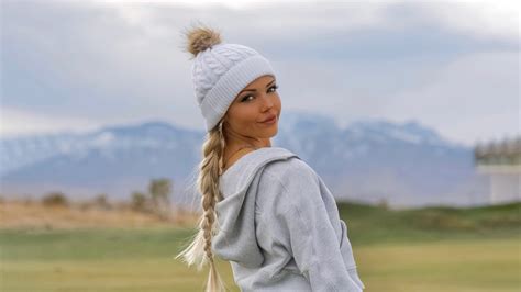 ‘Next Paige Spiranac’ Claire Hogle’s Wild Video Goes Viral